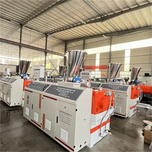 PP PPR PE PVC Pipe Extruder Machine , Plastic Tube Production Line Machinery