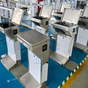 Tripod Turnstile Gate with 20~40 Persons/min Speed 550mm Passage Width and AC110