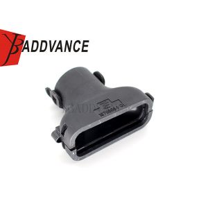 TE Connectivity HDSCS Series MCP Series Receptacle Housing Rubber Boot 1670866-1