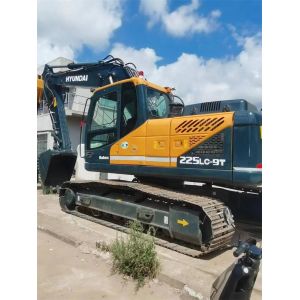 4.2 km/s Rate Speed Used Hyundai 225-9T Crawler Excavator in Shanghai Less Hours