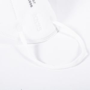Unisex Disposable KN95 Mask Non-Woven White Face Mask