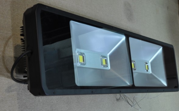 Buy Outdoor waterproof bridgelux chip 240w led tunnel lights at wholesale prices