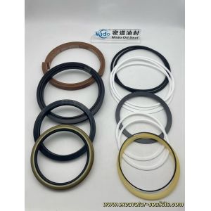 Precision Fit for Komatsu PC220-7/220LC-7: 707-99-47790 Boom Hydraulic Cylinder