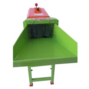 YIFENG 60B 0817 New Design Corn Husking Machine