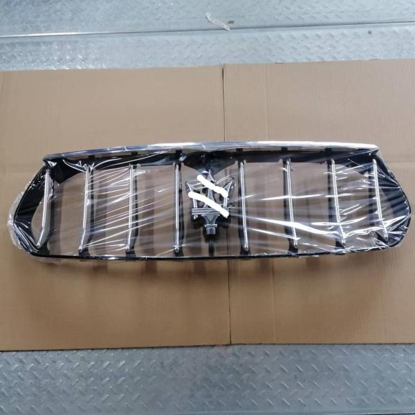 670048789 Front Grille Assembly Black For Maserati Levante