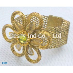 Elegant OEM / ODM metal bangles with gold plated