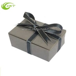 Luxury Chocolate Candy Packaging Gift Boxes With Ribbon , Recycled Paperboard