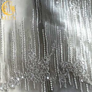 Beautiful White Embroidered Glitter Lace Fabric MDX 20％ Polyester For Dresses