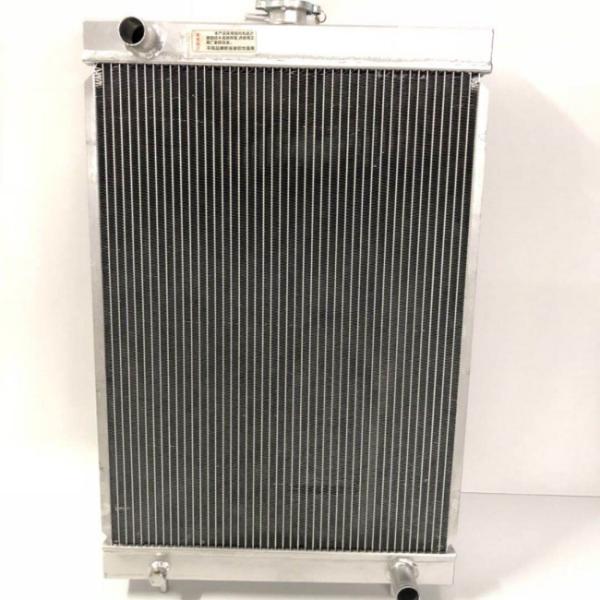 Buy Construction Machinery DX60 Excavator Radiator For Doosan Daewoo K9006313 K1040079B at wholesale prices