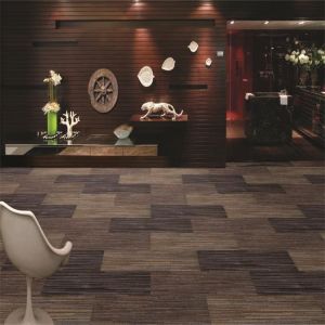 Rectangular shape Aquafil nylon 6 yarn carpet tile