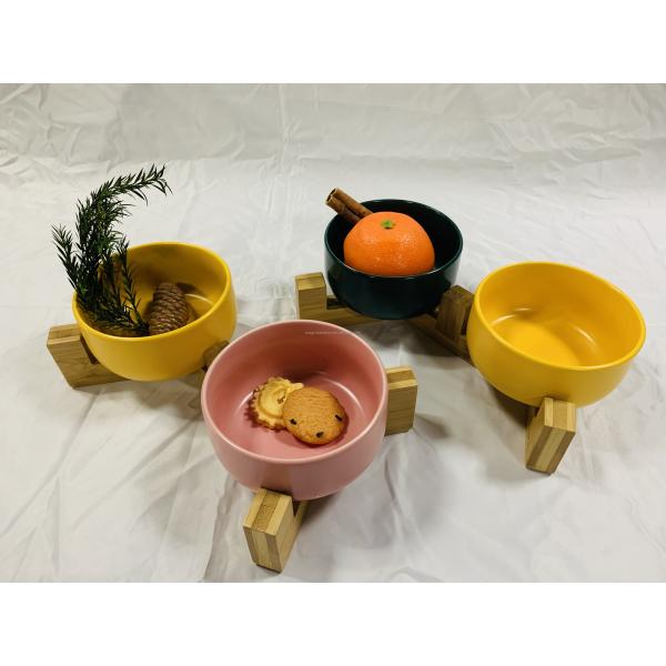 Sustainable Bamboo 2 In 1 Design Sturdy Anti-Rollover Pet Dog Bowl Holder for Your Living Room