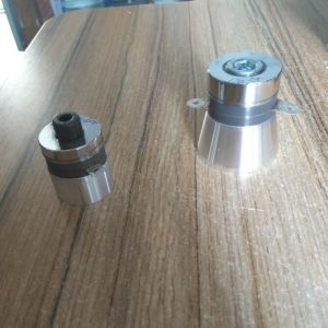 Quality 200K High Power Ultrasonic Transducer 42mm Length Industry Cleaning Devices for sale