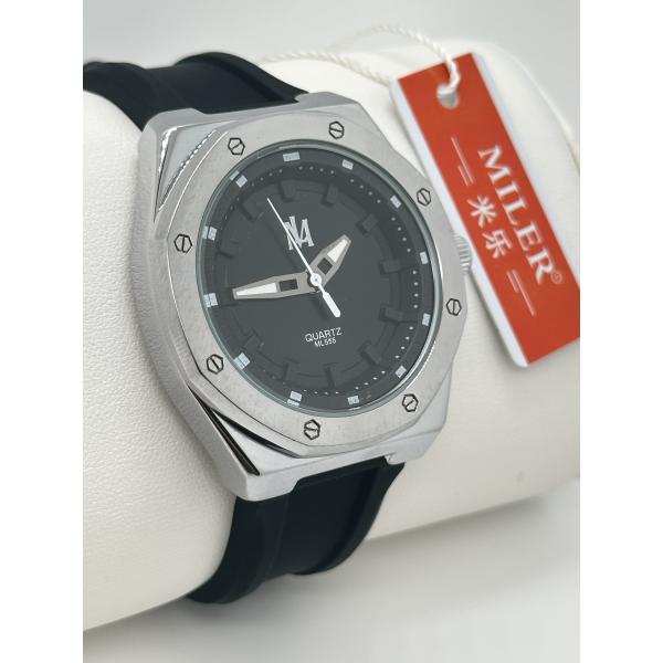 Fashion Sports Silicon Strap Watch Waterproof Analog For Men And Women