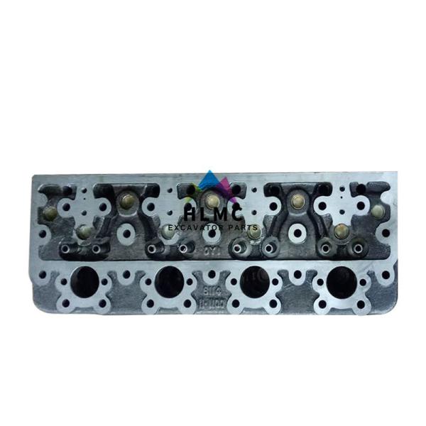Engine Spare Parts Komatsu Engine Parts S4D130 4D130 Cylinder Head 6115-11-1101 6114-11-1100
