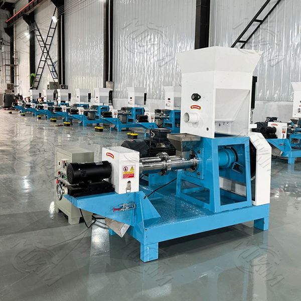 Pet Feed Production Line equipped with pellet mill grinding mill and extruder to produce sinking and floating animal feed pellets