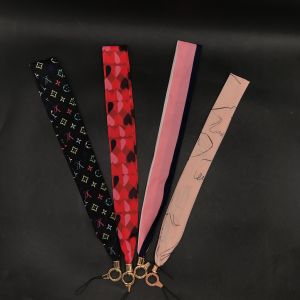 Fashionable Custom Sew On Patches / Long Chenille Embroidery Patches