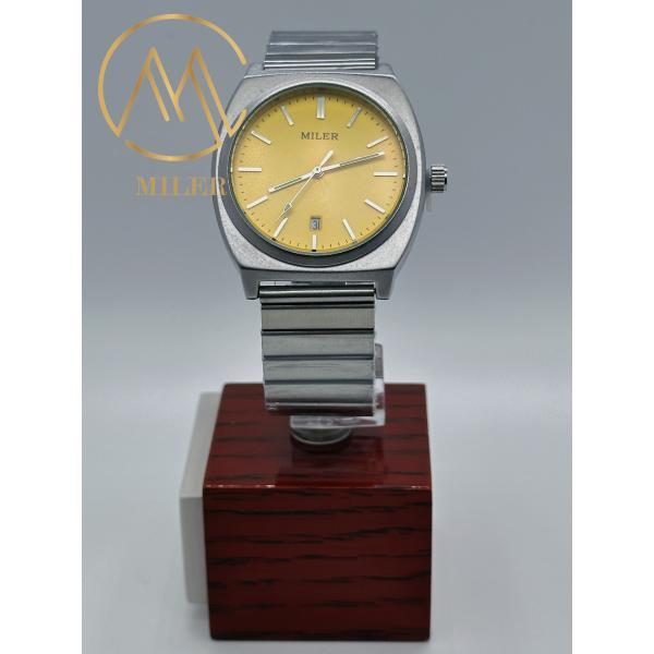 Water-Resistant Quartz Watch For Men With Custom Logo And Digital Display