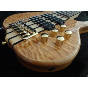 6 string bass guitar Smith custom bass Golden hardwares Wilkinson brodges