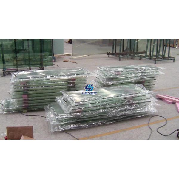 Vacuum bagging film with high temperature resistance for laminated glass