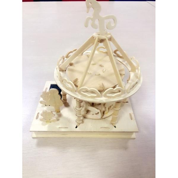 Desk Decor Wooden Educational Toy Wooden Playground Toys Solar Powered