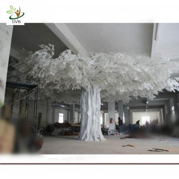 UVG GRE010 15ft tall White plastic banyan artificial tree for pillar decoration