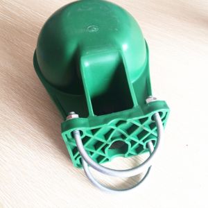 Cow Farm Water Equipment Plastic Drinking Bowl , Cattle Water Bowl With Cooper