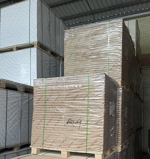 Quality Eco Friendly Uncoated Woodfree Paper For Offset Printed Books for sale