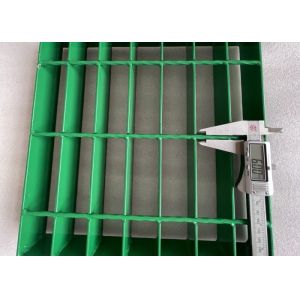 China 6mm Twisted Green Steel Bar Grating for Fence Projects on sale