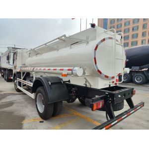 China HOWO 4×2 Light Truck 5-6CBM LHD 160HP on sale