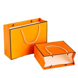 Durable Offset Printing Art Paper Bag With Heat Sealing