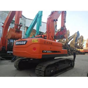 Large Excavation Force 25 Ton Doosan DX225LC Excavator