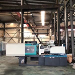 Horizontal Plastic Injection Molding Machine