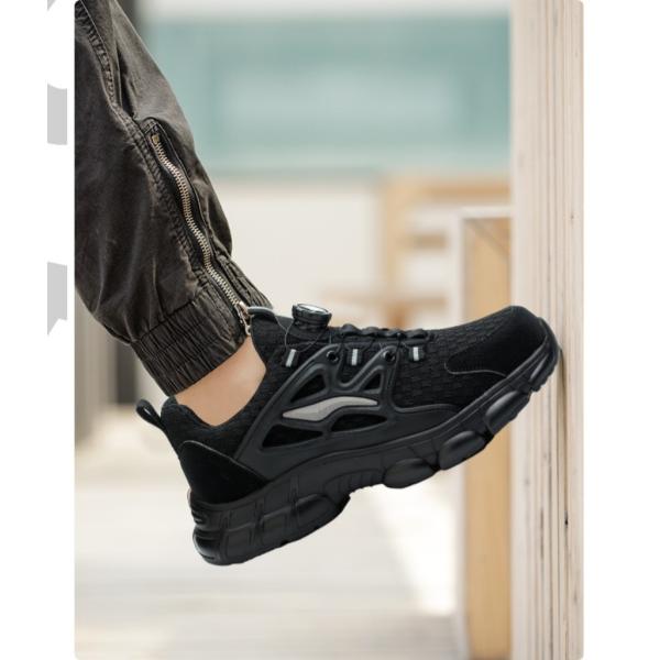 BOA Button Black Microfiber Safety Shoes For Industrial Work In Rubber Material