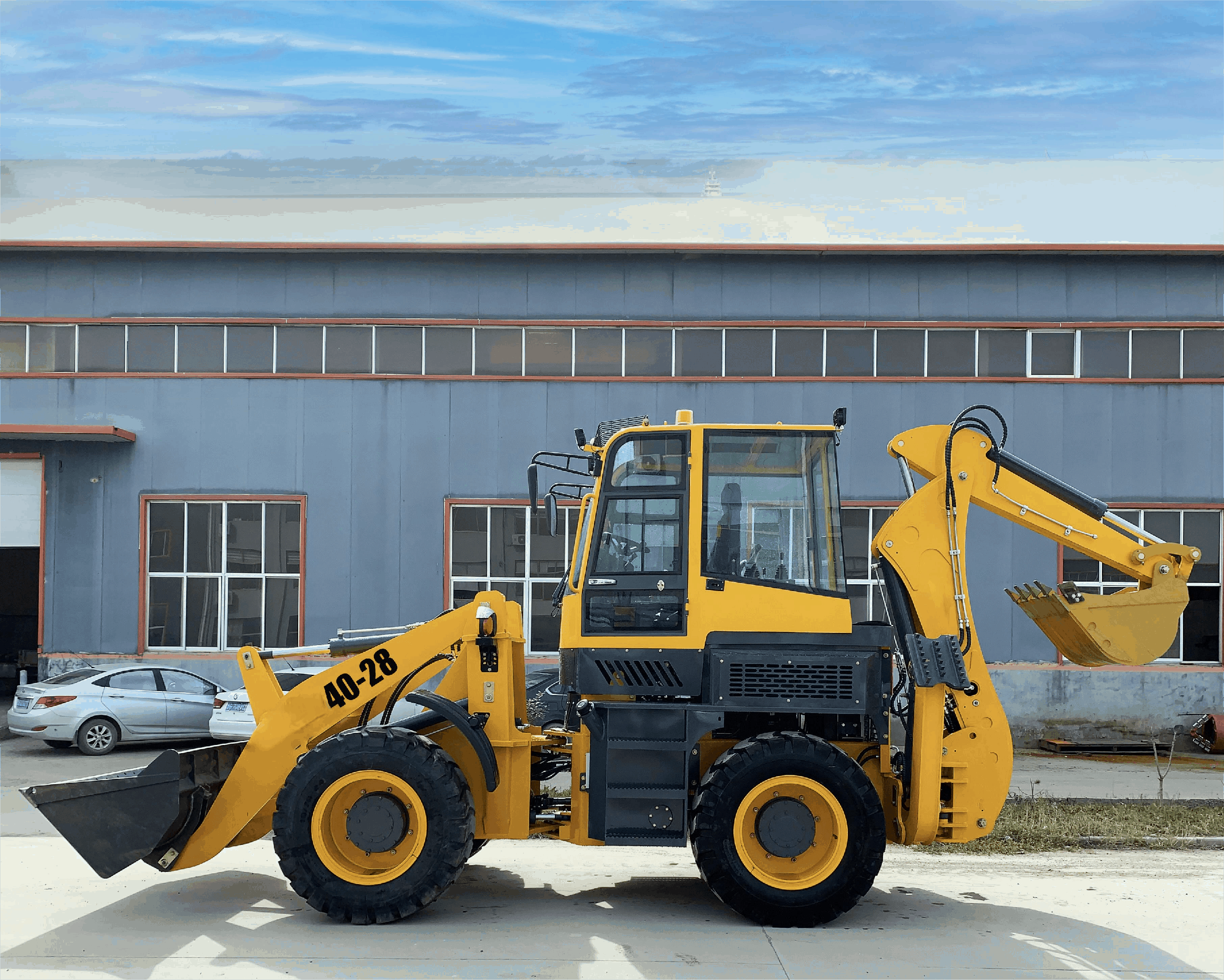 SNSC40-28 3000kg Backhole Loaders Powerfull Diesel Engines And High Performance