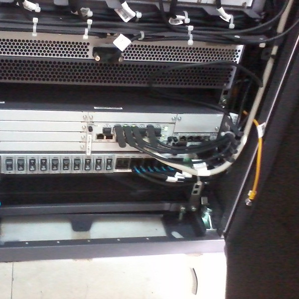 HUAWEI Monitor&Alarm Cable,0.33m,D9(PS)(W)+D9M,CC4P0.5PB(S),RC8SM(S)-III