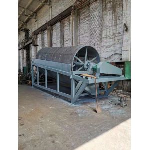 Quality High Capacity 25t/H Mining Vibrating Screen Low Noise for sale