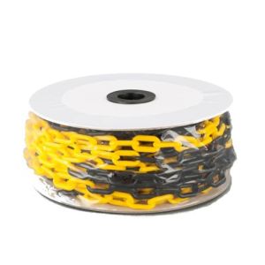 High-Quality Polyethylene Plastic Chain with Durable and Weather-Resistant Red