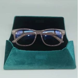 High End Mercerized Cloth As Gucci Magnetic Glasses Case With Double Sided