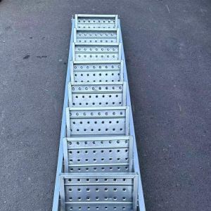 HDG Scaffolding Climbing Ladders Versatile Applications Step Extension Ladder