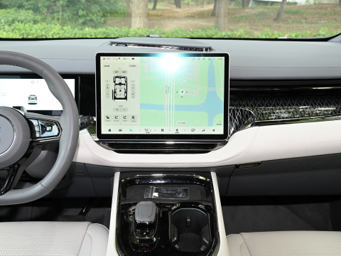 2023Zeeker 009 822km 140kwh Electric Luxury Household Business MPV 400kW Maximum Power