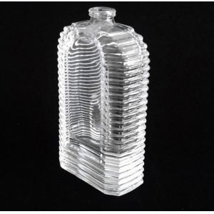 Custom Design 60ml Square New Cap Empty Crimp Glass Perfume Spray Bottle