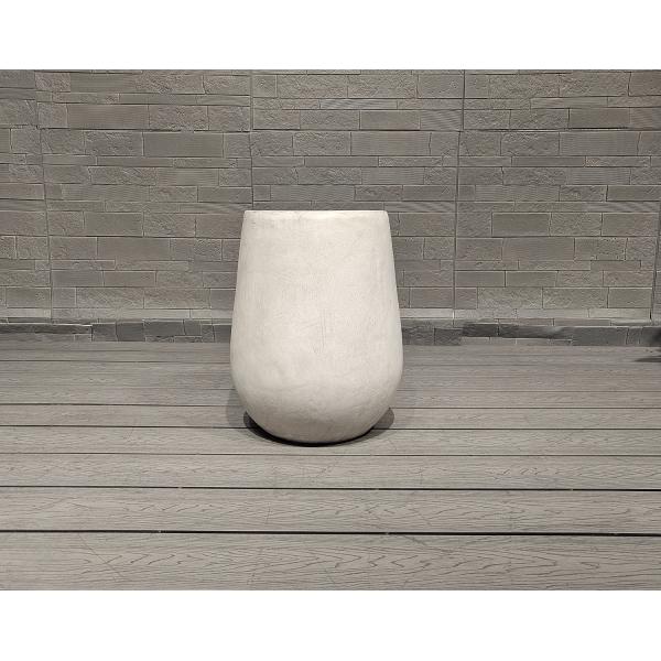 Hand Carved Reinforced Clay Planter Customed For Eco-friendly Gardens