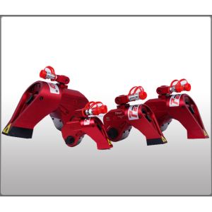 2 1/2" Square Drive Hydraulic Wrench Tool Used To Tighten Bolts