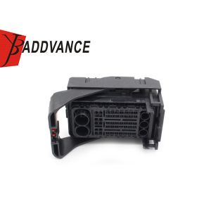 203258-0008 Waterproof Automotive Connectors 85 Pin Female Black Connector