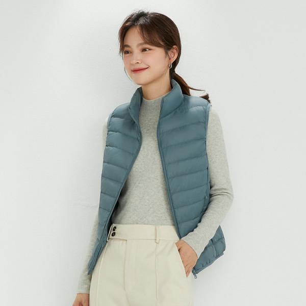 Buy Wholesale Zipper Up Stand Collar Plus Size Premium 90% White Duck Down Vest Lightweight Women's Puffer Vest at wholesale prices