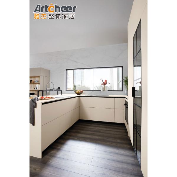 Modern Stylish Kitchen Cabinets Customize Size With Antique Style And Luxury Marble Top