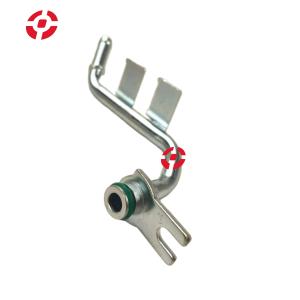 Turbo petrol charger inlet and return water pipe OE LR121762 Turbocharger