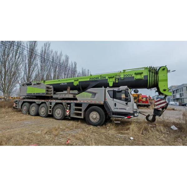 Seven-Arm Crane Jib ZAT1300V753 2021 Years Zoomlion Mobile Crane 130 Tons for