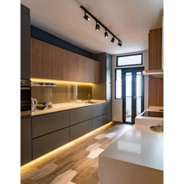 Modern Design Melamine Board Kitchen Cabinet with Customized Veneer Color Combination