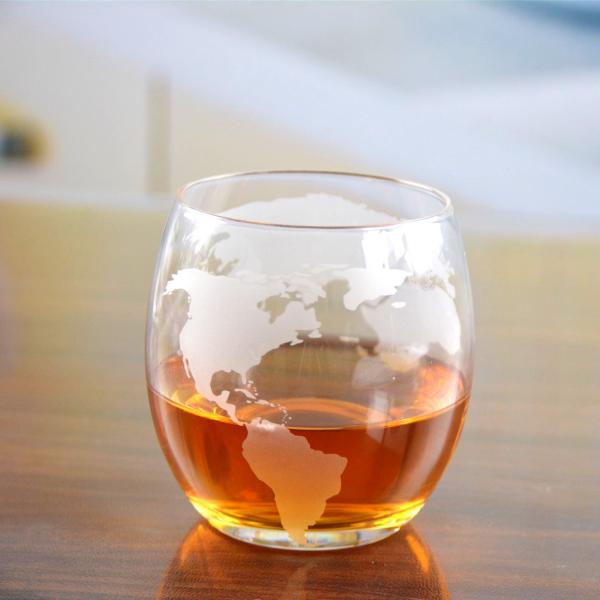 Globe Design Etched Handmade Whiskey Glass , Whiskey Tasting Glasses For Restaurant